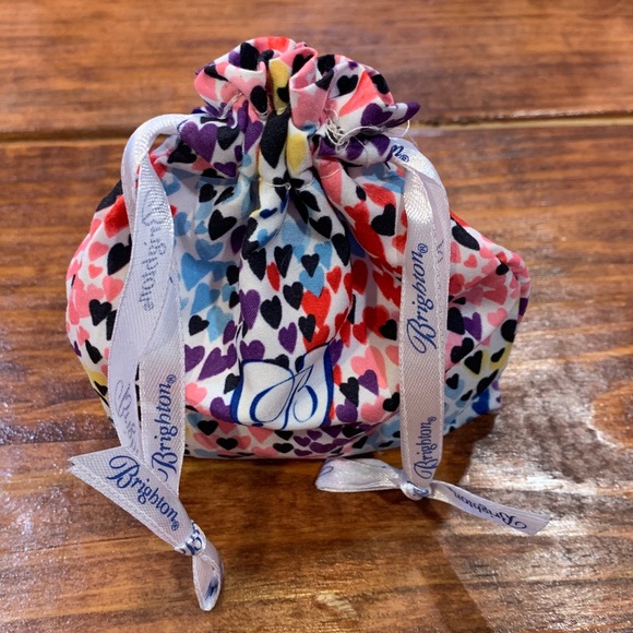 Brighton Mini Box Fashionista "THINK HAPPY BE HAPPY” Pill Box - Picture 15 of 16